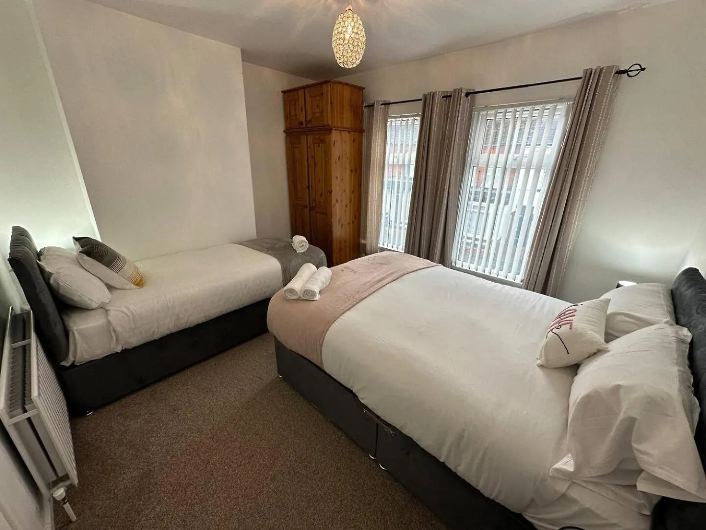 2Br Stylish Ormeau Road House Villa Belfast Tatil Evi